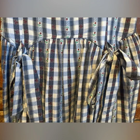 Damson Madder Penelope Apron Midi Dress from Anthropologie - Picture 6 of 8